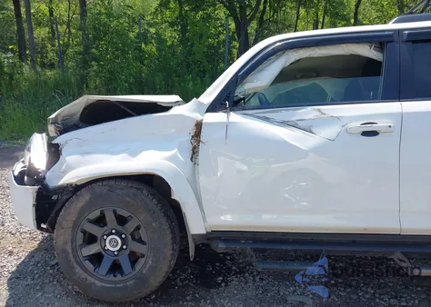 2021 Toyota 4Runner Trail Special Edition from USA, damaged, VIN JTEBU5JR8M5907302